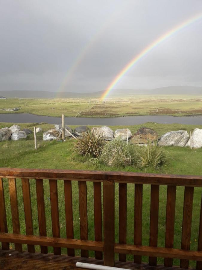 Swan View Lodge - North Uist Lochmaddy Kültér fotó