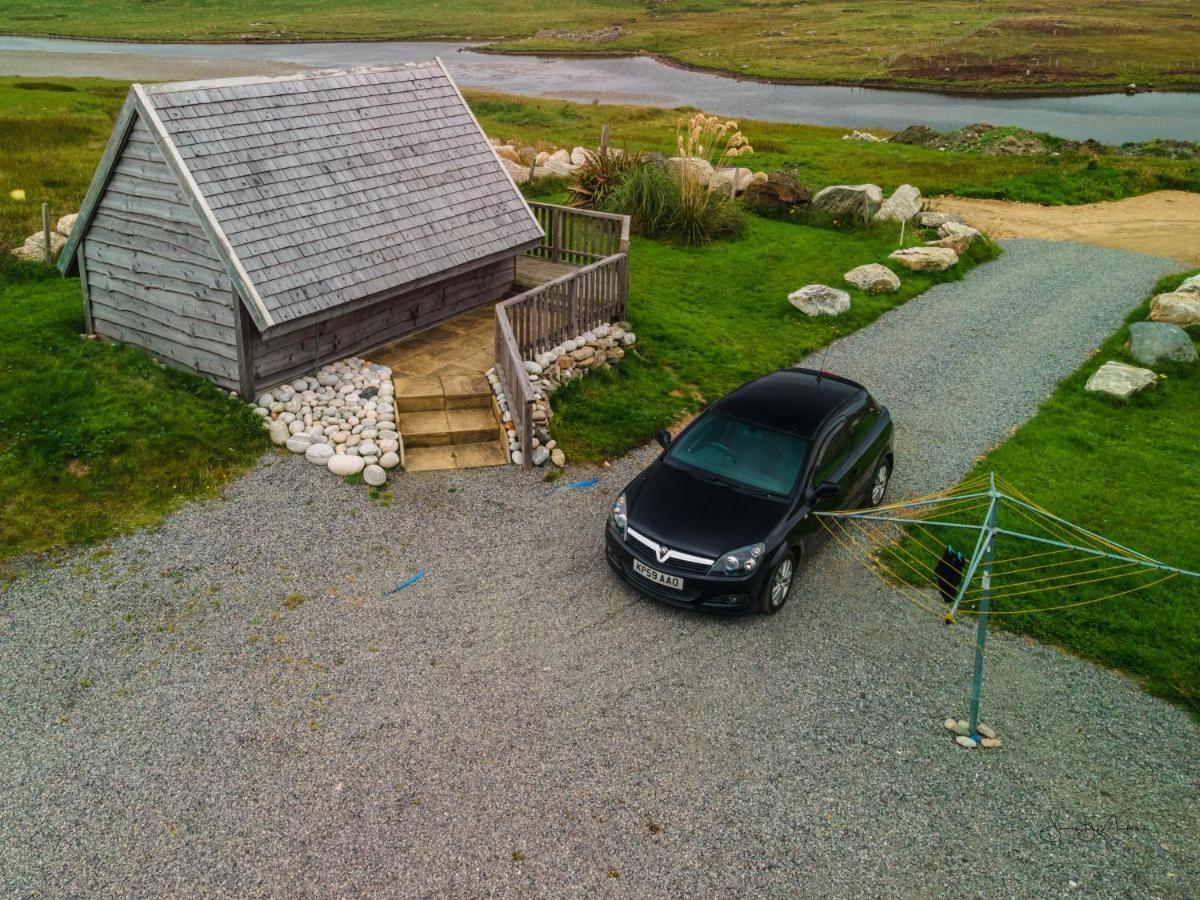 Swan View Lodge - North Uist Lochmaddy Kültér fotó